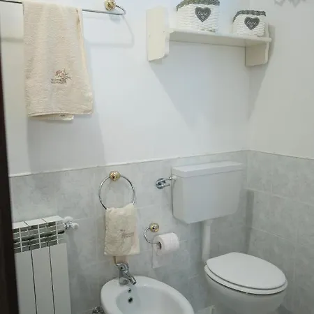 Oda ve Kahvaltı Nonna Bi 3*