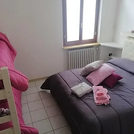 Nonna Bi 塞拉瓦莱·斯克里维亚
